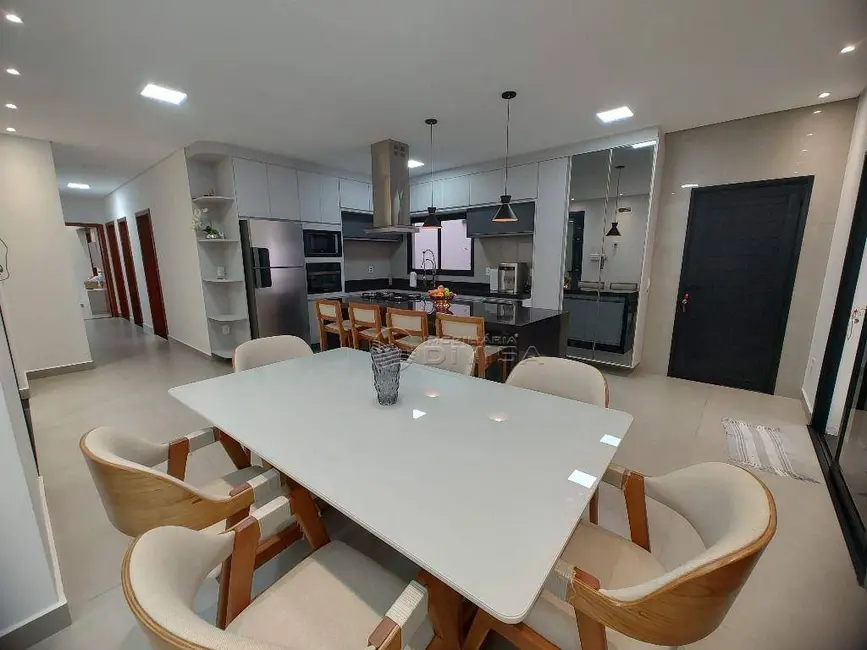 Foto 3 de Casa com 3 quartos à venda, 360m2 em Jardim Santa Rosa, Jundiai - SP