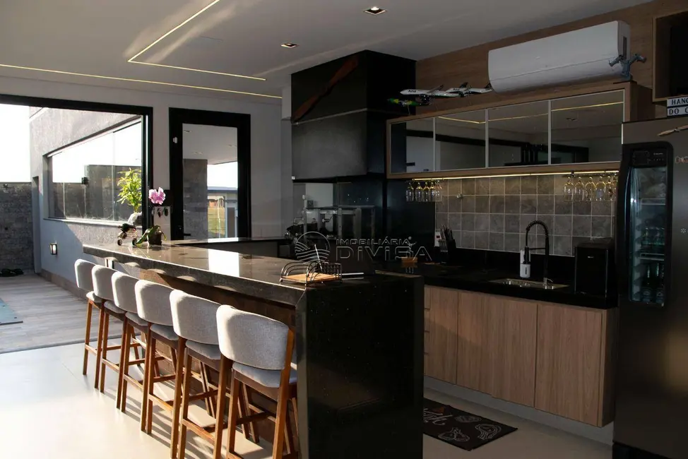 Foto 5 de Sobrado com 4 quartos à venda, 428m2 em Jardim Esplanada, Indaiatuba - SP