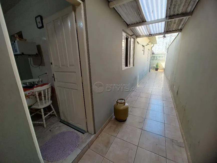 Foto 3 de Casa com 2 quartos à venda, 125m2 em Itupeva - SP