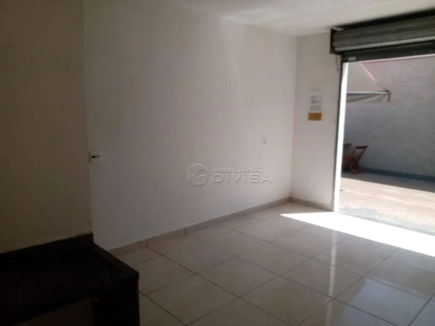 Foto 6 de Sala Comercial para alugar, 17m2 em Itupeva - SP