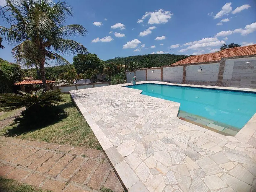 Foto 3 de Casa de Condomínio com 3 quartos para alugar, 1142m2 em Itupeva - SP