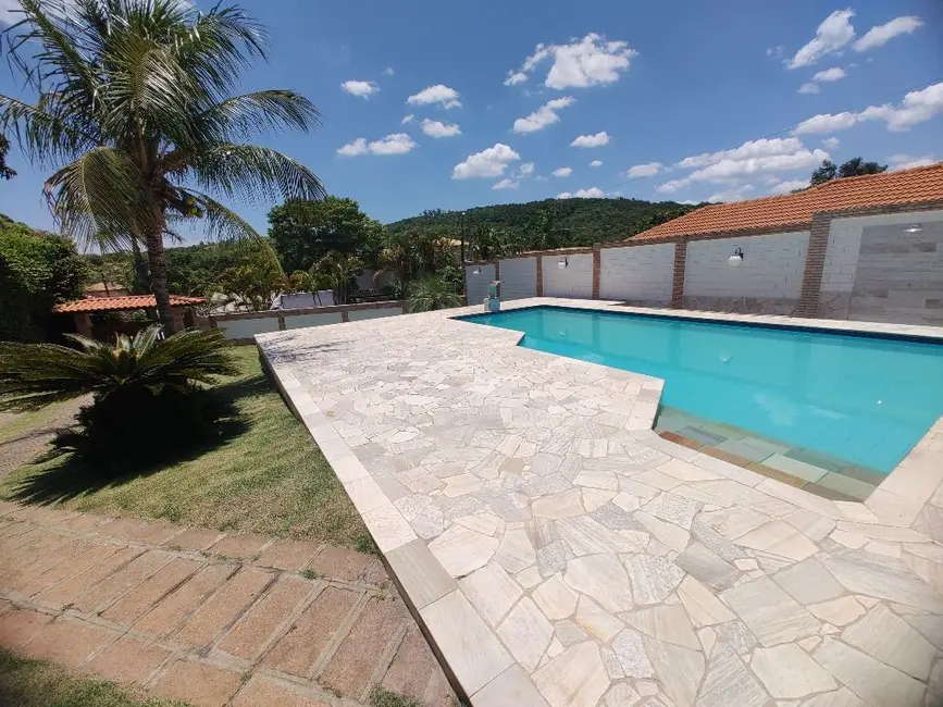 Foto 3 de Casa de Condomínio com 3 quartos para alugar, 1142m2 em Itupeva - SP