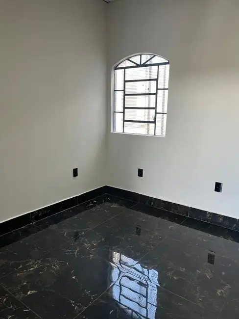 Foto 5 de Casa com 2 quartos para alugar, 250m2 em Itupeva - SP