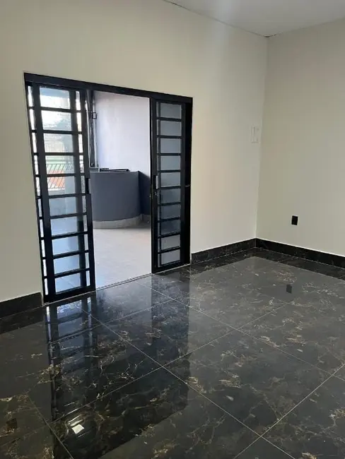 Foto 4 de Casa com 2 quartos para alugar, 250m2 em Itupeva - SP
