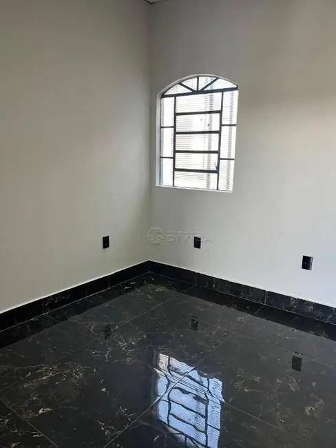 Foto 5 de Casa com 2 quartos para alugar, 250m2 em Itupeva - SP