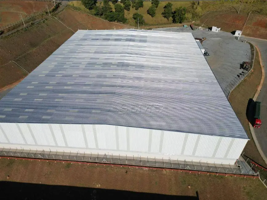 Foto 3 de Armazém / Galpão para alugar, 11014m2 em Extrema - MG