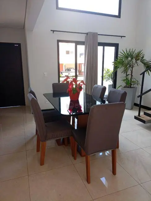 Casa de Condomínio com 3 quartos à venda, 250m2 em Itupeva - SP - imagem 8 Foto 8 de Casa de Condomínio com 3 quartos à venda, 250m2 em Itupeva - SP