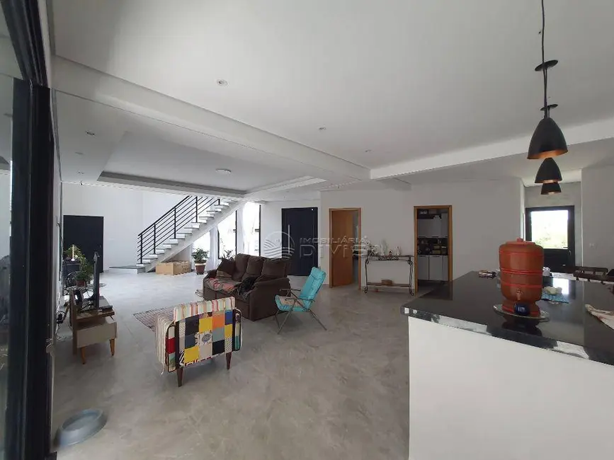 Foto 4 de Casa de Condomínio com 3 quartos à venda, 283m2 em Itupeva - SP