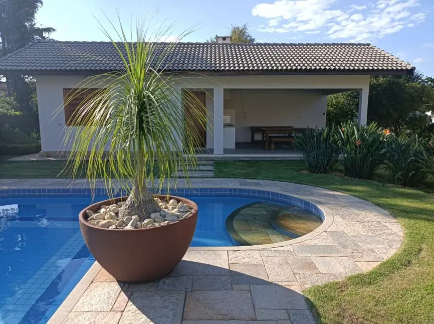 Foto 3 de Casa de Condomínio com 4 quartos à venda e para alugar, 1075m2 em Cabreuva - SP