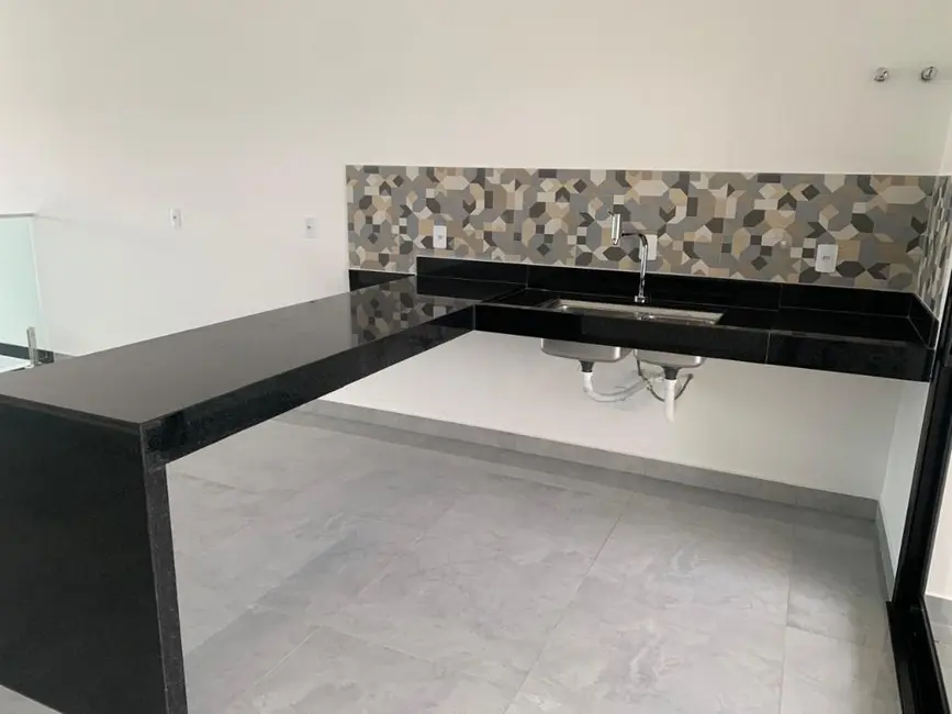 Foto 2 de Casa de Condomínio com 3 quartos à venda, 250m2 em Itupeva - SP