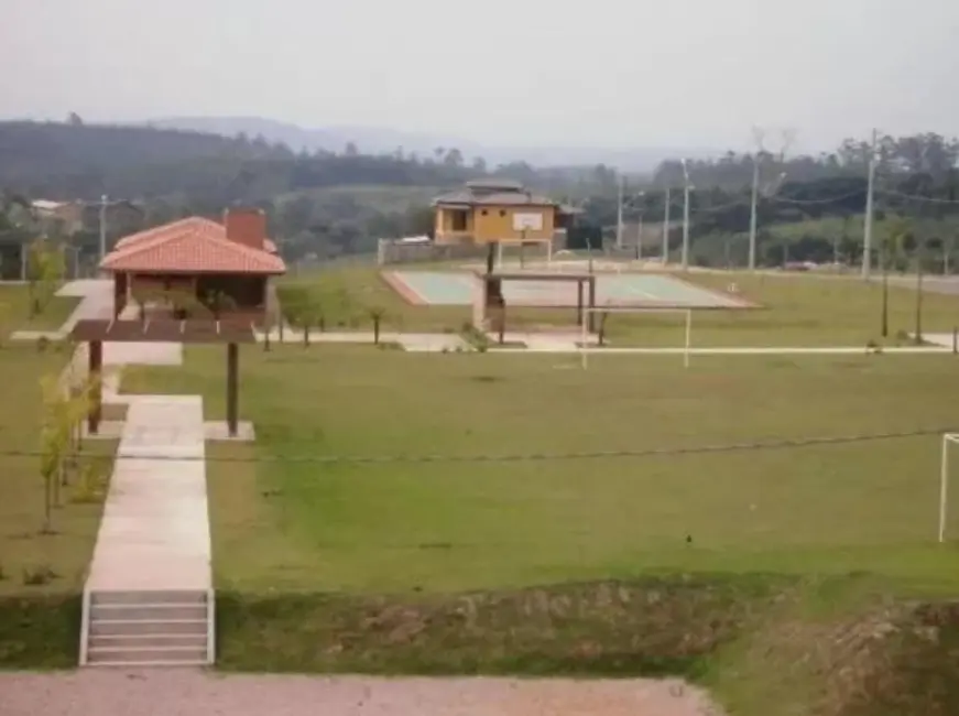 Casa de Condomínio com 3 quartos à venda, 250m2 em Itupeva - SP - imagem 2 Foto 2 de Casa de Condomínio com 3 quartos à venda, 250m2 em Itupeva - SP