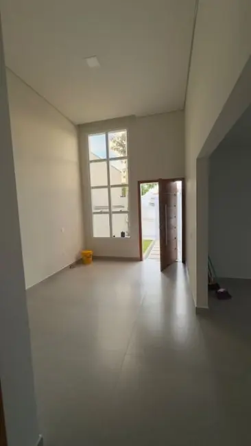 Foto 2 de Casa com 3 quartos à venda, 200m2 em Itupeva - SP