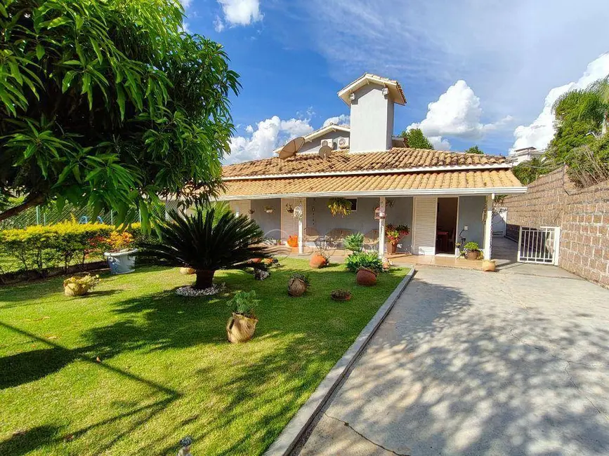 Foto 4 de Casa com 4 quartos à venda, 1050m2 em Itupeva - SP