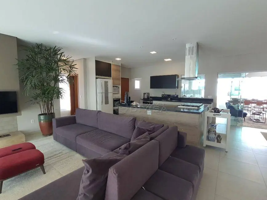 Foto 2 de Casa de Condomínio com 6 quartos à venda, 1000m2 em Cabreuva - SP