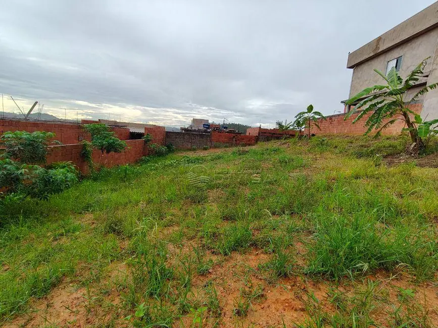 Foto 1 de Terreno / Lote à venda, 275m2 em Itupeva - SP