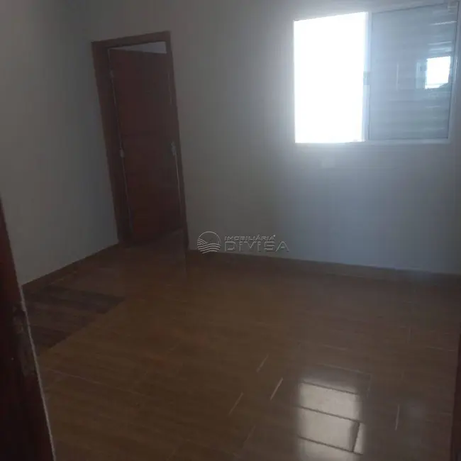 Casa com 2 quartos à venda, 175m2 em Elias Fausto - SP - imagem 7 Foto 7 de Casa com 2 quartos à venda, 175m2 em Elias Fausto - SP