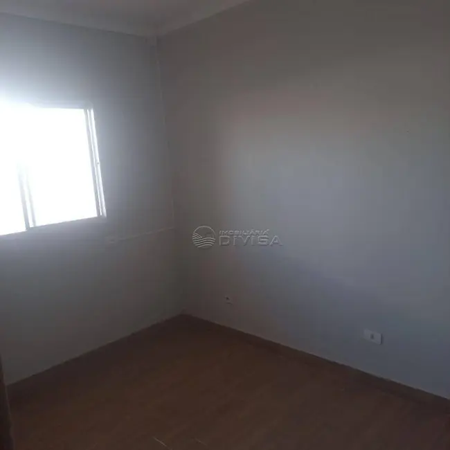 Casa com 2 quartos à venda, 175m2 em Elias Fausto - SP - imagem 2 Foto 2 de Casa com 2 quartos à venda, 175m2 em Elias Fausto - SP