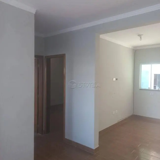 Casa com 2 quartos à venda, 175m2 em Elias Fausto - SP - imagem 5 Foto 5 de Casa com 2 quartos à venda, 175m2 em Elias Fausto - SP