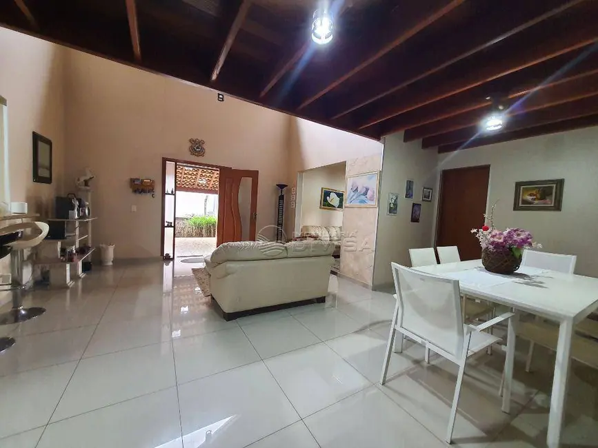 Casa de Condomínio com 3 quartos à venda, 1140m2 em Itupeva - SP - imagem 5 Foto 5 de Casa de Condomínio com 3 quartos à venda, 1140m2 em Itupeva - SP