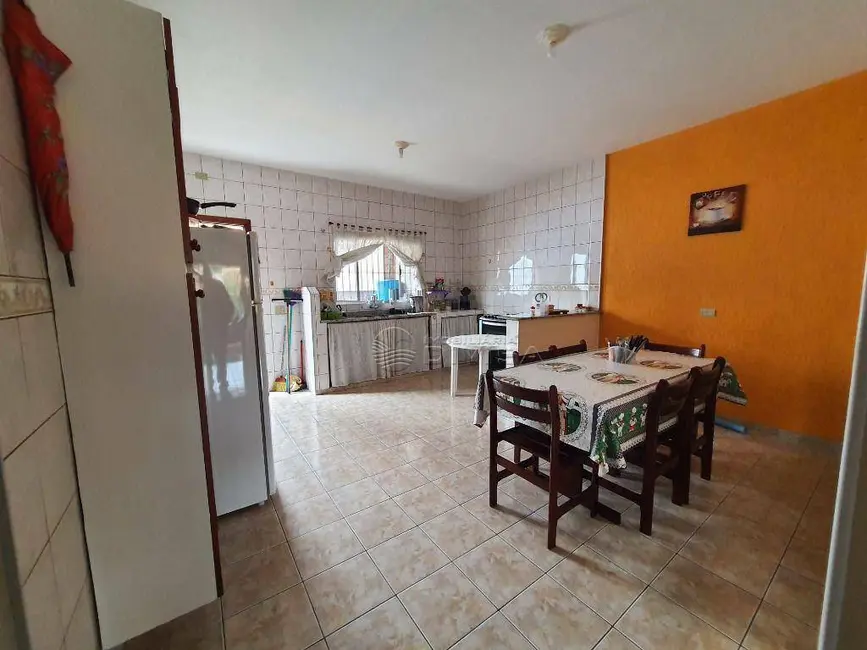 Casa com 2 quartos à venda, 250m2 em Itupeva - SP - imagem 3 Foto 3 de Casa com 2 quartos à venda, 250m2 em Itupeva - SP