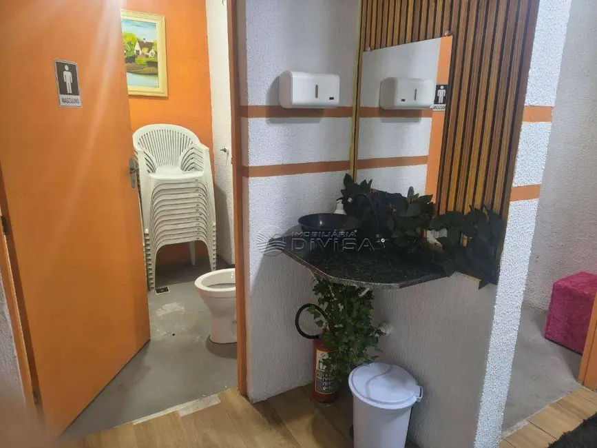 Foto 2 de Casa com 5 quartos à venda, 331m2 em Vila Popular, Varzea Paulista - SP