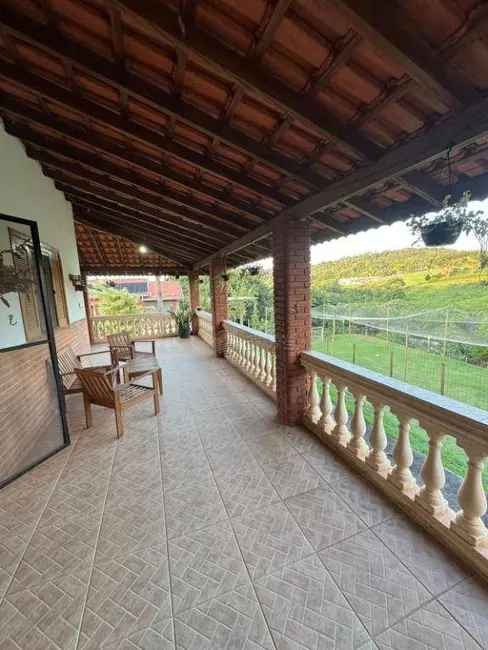 Chácara com 3 quartos para alugar, 2225m2 em Itupeva - SP - imagem 4 Foto 4 de Chácara com 3 quartos para alugar, 2225m2 em Itupeva - SP