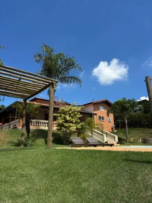 Chácara com 3 quartos para alugar, 2225m2 em Itupeva - SP - imagem 1 Foto 1 de Chácara com 3 quartos para alugar, 2225m2 em Itupeva - SP