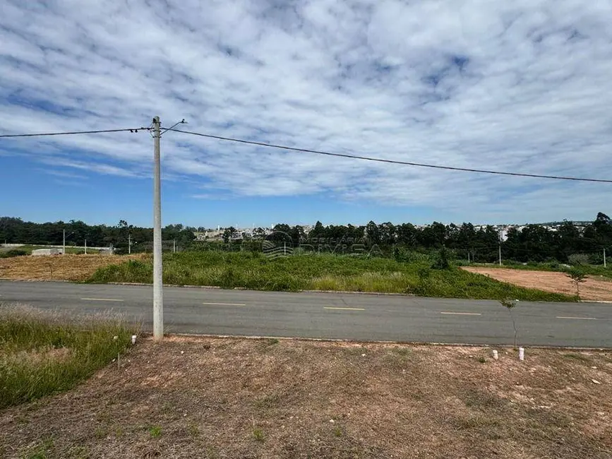 Foto 1 de Terreno / Lote à venda, 360m2 em Itupeva - SP