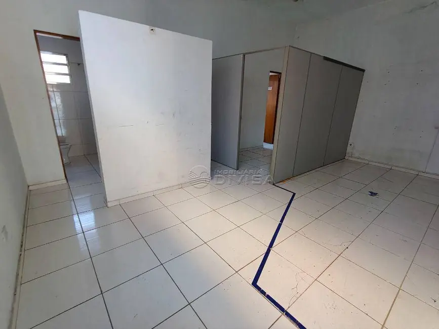 Foto 7 de Sala Comercial à venda e para alugar, 200m2 em Itupeva - SP