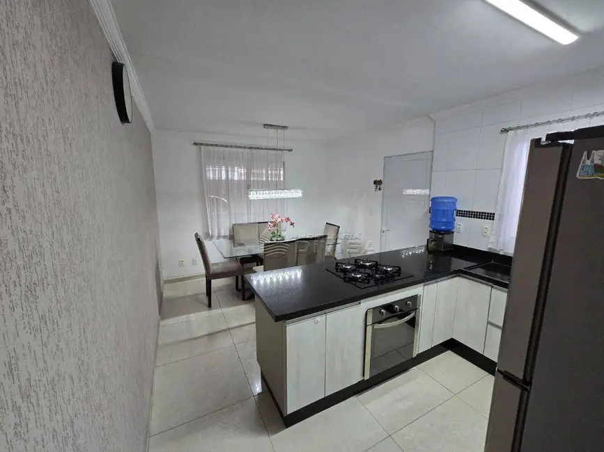 Foto 8 de Casa com 2 quartos à venda, 125m2 em Fazenda Grande, Jundiai - SP