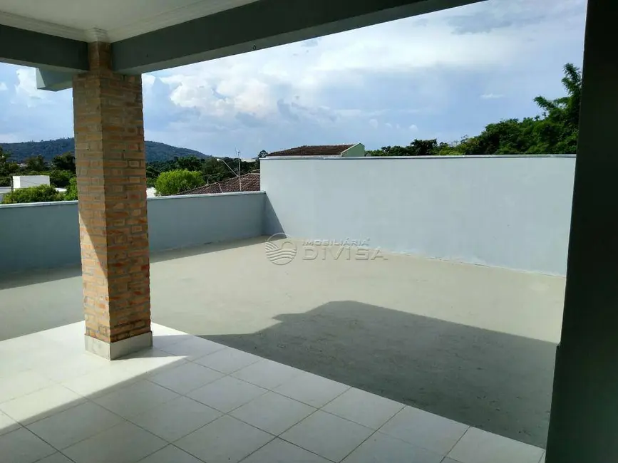 Casa com 3 quartos para alugar, 250m2 em Itupeva - SP - imagem 3 Foto 3 de Casa com 3 quartos para alugar, 250m2 em Itupeva - SP