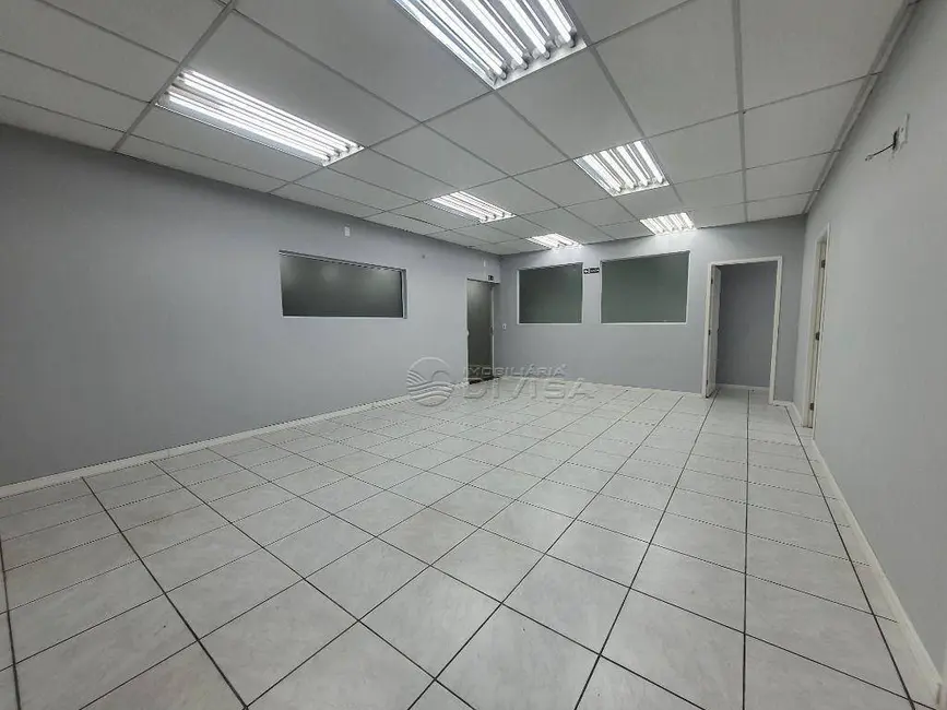 Foto 15 de Casa para alugar, 339m2 em Itupeva - SP