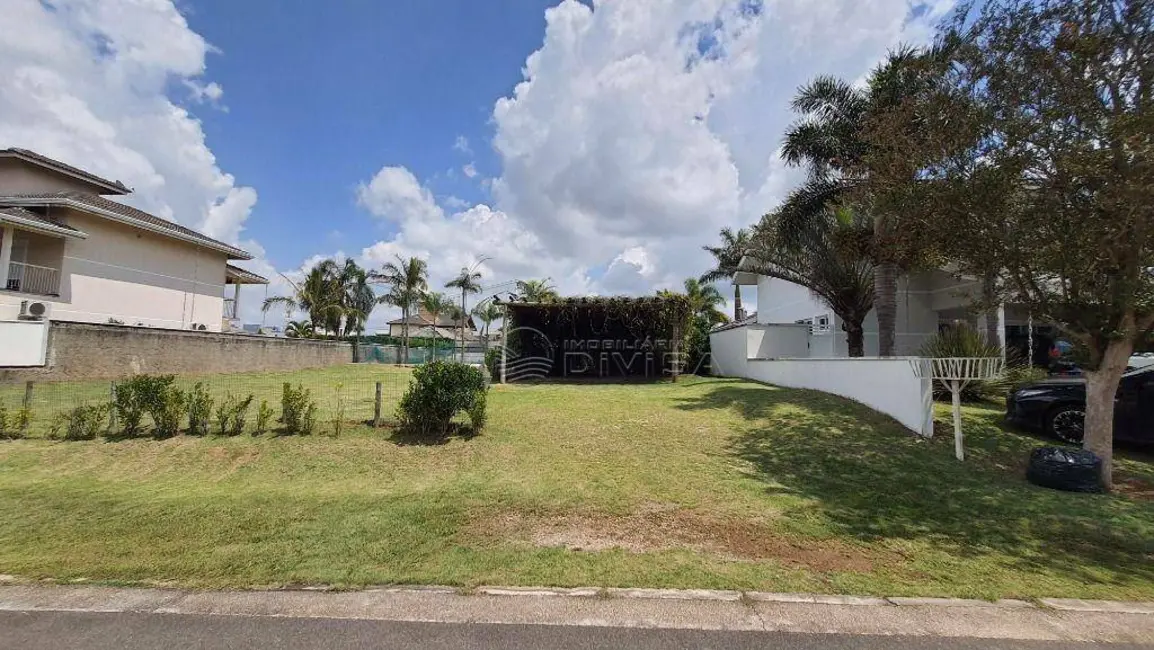Foto 1 de Terreno / Lote à venda, 1000m2 em Cabreuva - SP