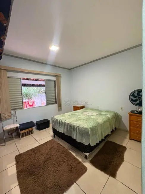 Casa com 2 quartos para alugar, 250m2 em Itupeva - SP - imagem 1 Foto 1 de Casa com 2 quartos para alugar, 250m2 em Itupeva - SP