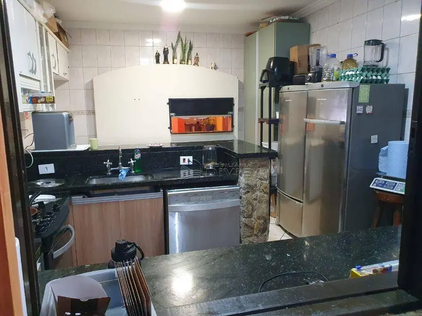 Foto 4 de Casa com 4 quartos à venda e para alugar, 325m2 em Jundiai - SP