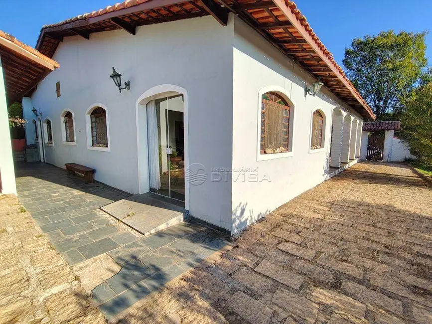 Chácara com 3 quartos à venda, 2000m2 em Itupeva - SP - imagem 9 Foto 9 de Chácara com 3 quartos à venda, 2000m2 em Itupeva - SP