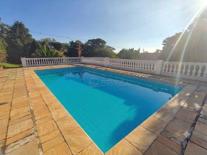 Chácara com 3 quartos à venda, 2000m2 em Itupeva - SP - imagem 4 Foto 4 de Chácara com 3 quartos à venda, 2000m2 em Itupeva - SP