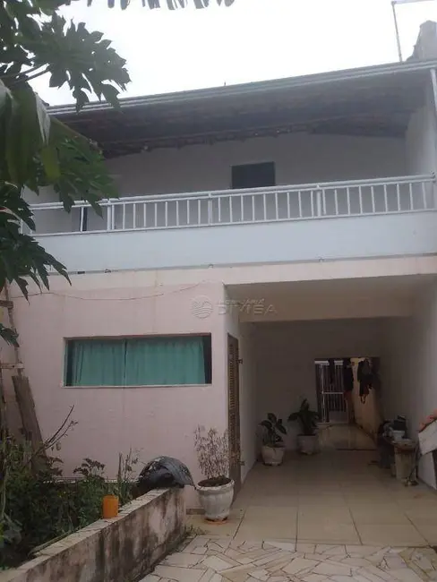 Foto 1 de Casa com 2 quartos para alugar, 175m2 em Itupeva - SP