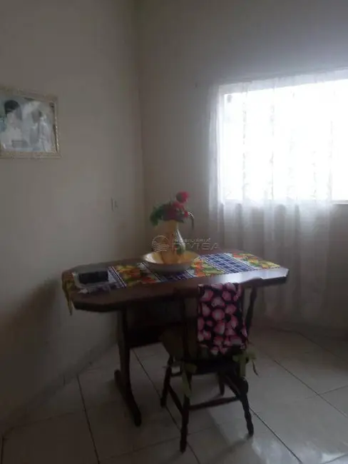 Foto 8 de Casa com 2 quartos para alugar, 175m2 em Itupeva - SP