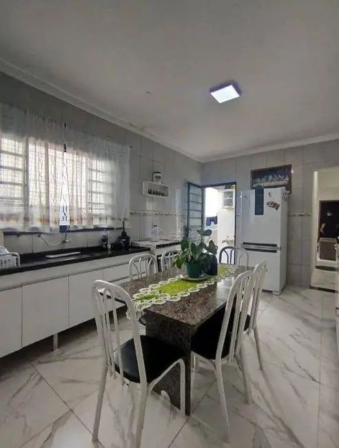 Foto 1 de Casa com 2 quartos à venda, 139m2 em Jardim das Nações, Salto - SP