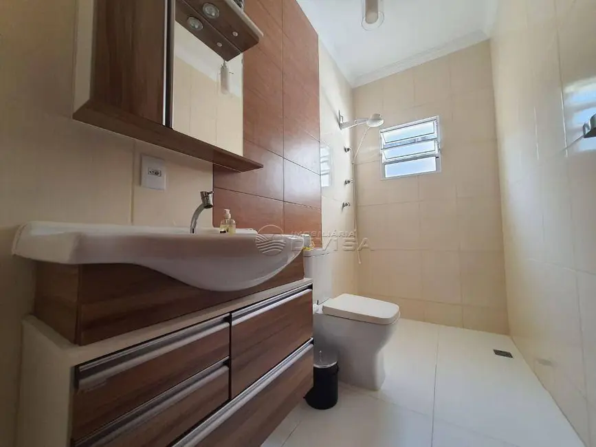Casa com 3 quartos à venda, 299m2 em Itupeva - SP - imagem 9 Foto 9 de Casa com 3 quartos à venda, 299m2 em Itupeva - SP
