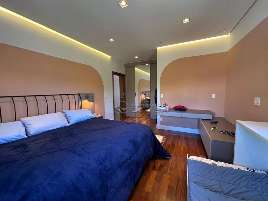 Foto 2 de Casa com 4 quartos à venda, 478m2 em Condomínio Reserva da Serra, Jundiai - SP