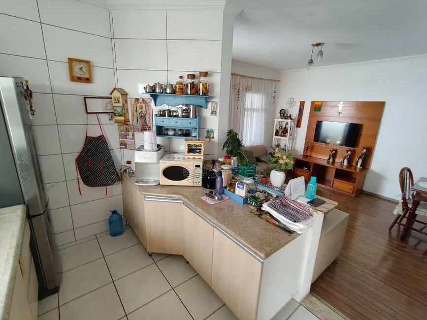 Casa com 3 quartos à venda, 200m2 em Itupeva - SP - imagem 8 Foto 8 de Casa com 3 quartos à venda, 200m2 em Itupeva - SP