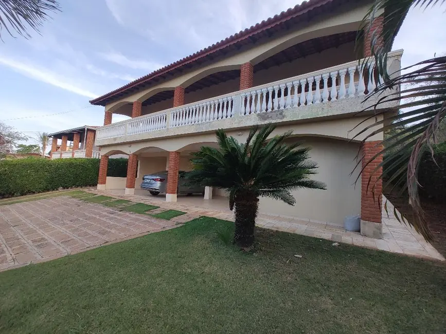 Foto 2 de Chácara com 3 quartos à venda e para alugar, 1000m2 em Itupeva - SP