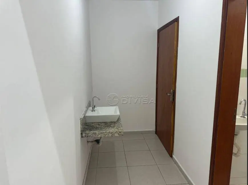 Sala Comercial para alugar, 61m2 em Itupeva - SP - imagem 3 Foto 3 de Sala Comercial para alugar, 61m2 em Itupeva - SP