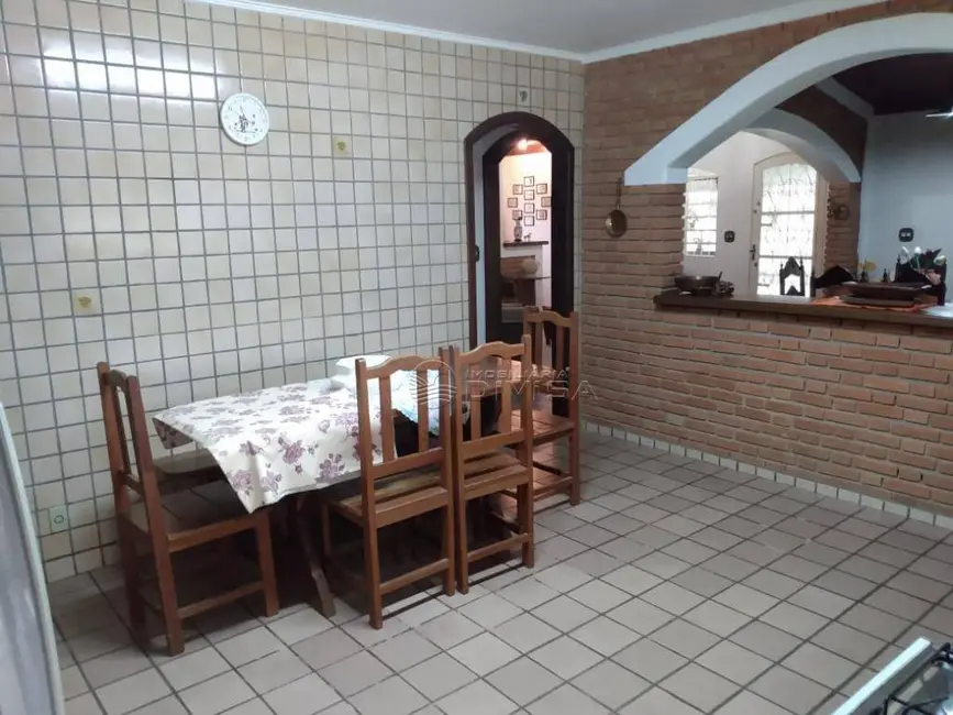 Chácara com 3 quartos à venda, 3000m2 em Itupeva - SP - imagem 9 Foto 9 de Chácara com 3 quartos à venda, 3000m2 em Itupeva - SP