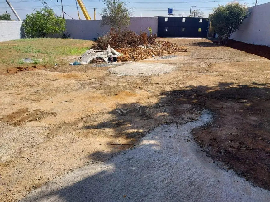 Foto 2 de Armazém / Galpão à venda e para alugar, 1170m2 em Elias Fausto - SP