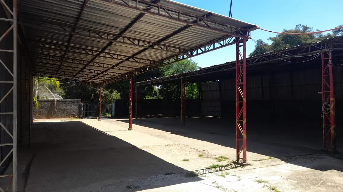 Foto 2 de Armazém / Galpão à venda, 1055m2 em Elias Fausto - SP