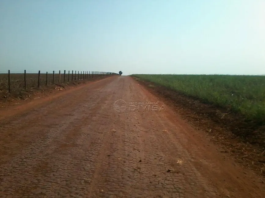 Foto 3 de Sítio / Rancho com 2 quartos à venda, 104000m2 em Monte Mor - SP