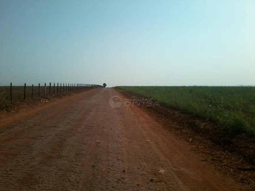 Foto 4 de Sítio / Rancho com 2 quartos à venda, 104000m2 em Monte Mor - SP